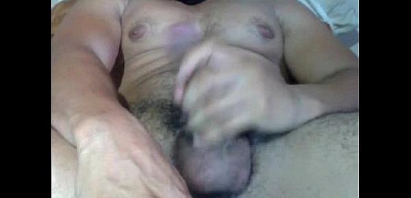  HOT EGYPTIAN ARAB HUGE DICK JERKING
